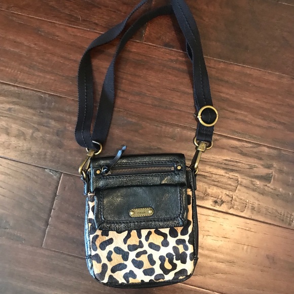 The Sak Handbags - Cheetah Print “The Sak” Cross Body